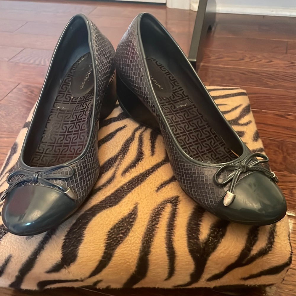ROCKPORT WEDGE SHOES